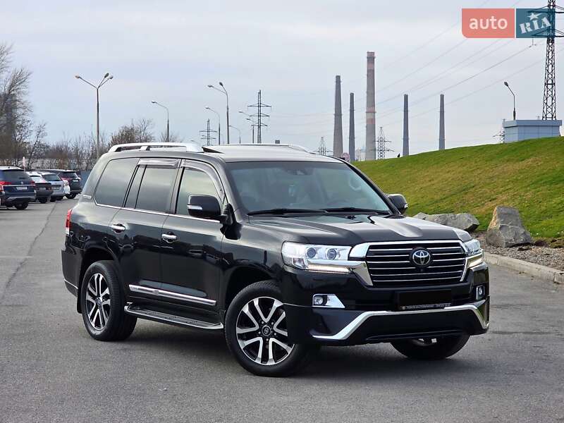 Toyota Land Cruiser 2018