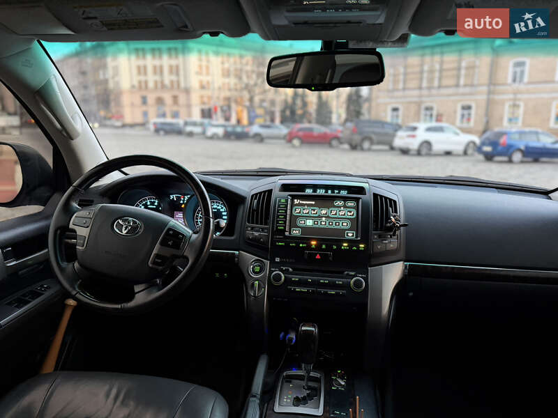 Внедорожник / Кроссовер Toyota Land Cruiser 2008 в Харькове