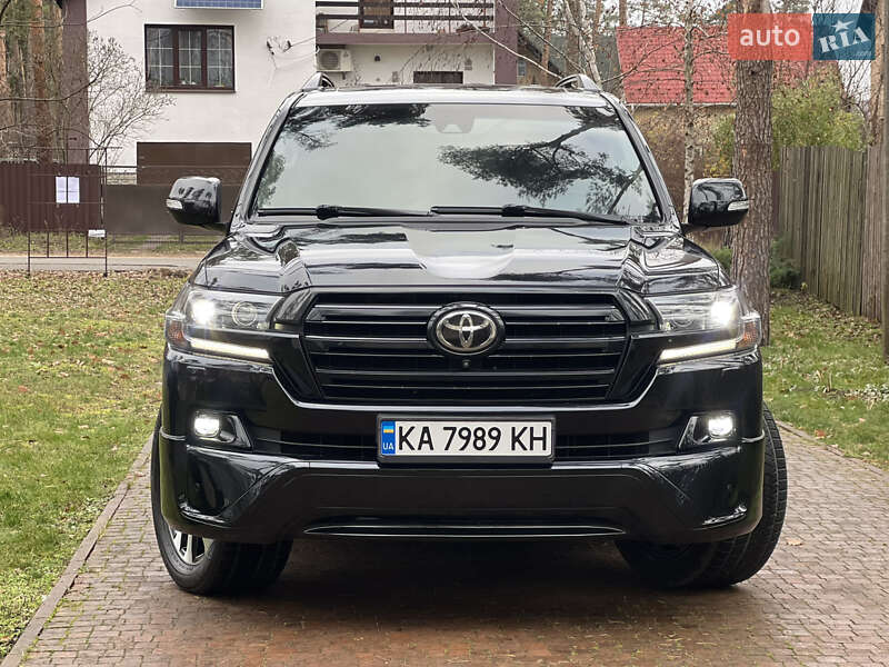 Внедорожник / Кроссовер Toyota Land Cruiser 2015 в Киеве