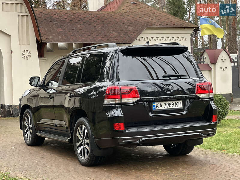 Внедорожник / Кроссовер Toyota Land Cruiser 2015 в Киеве