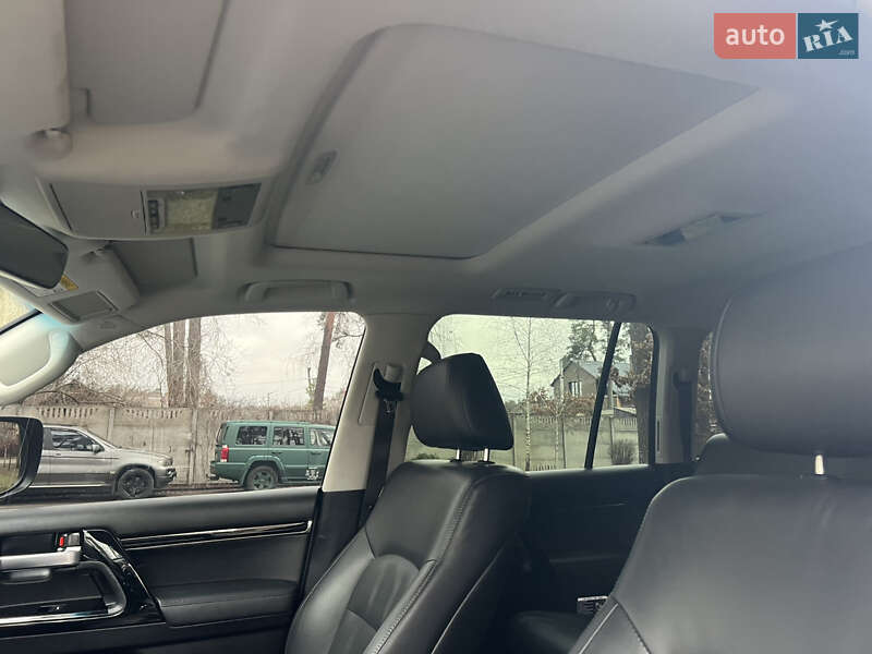 Внедорожник / Кроссовер Toyota Land Cruiser 2015 в Киеве