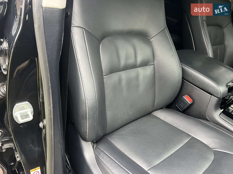 Внедорожник / Кроссовер Toyota Land Cruiser 2015 в Киеве