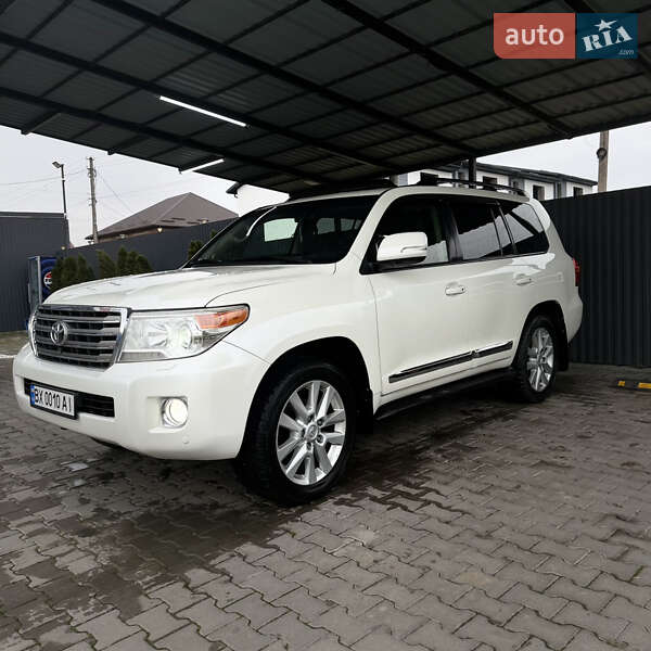 Внедорожник / Кроссовер Toyota Land Cruiser 2012 в Каменец-Подольском