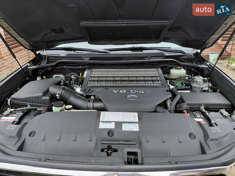 Внедорожник / Кроссовер Toyota Land Cruiser 2020 в Ивано-Франковске фото 14 Внедорожник / Кроссовер Toyota Land Cruiser 2020 в Ивано-Франковске