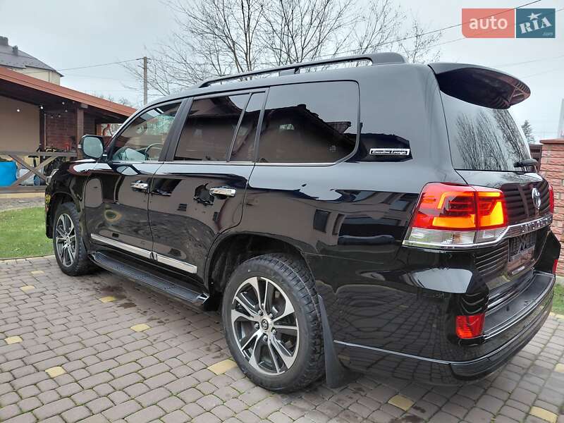 Внедорожник / Кроссовер Toyota Land Cruiser 2020 в Ивано-Франковске фото 99 Внедорожник / Кроссовер Toyota Land Cruiser 2020 в Ивано-Франковске
