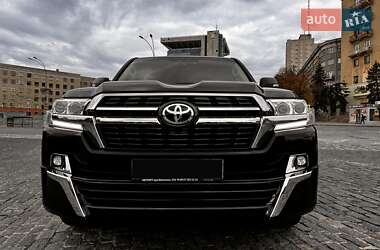 Внедорожник / Кроссовер Toyota Land Cruiser 2019 в Харькове