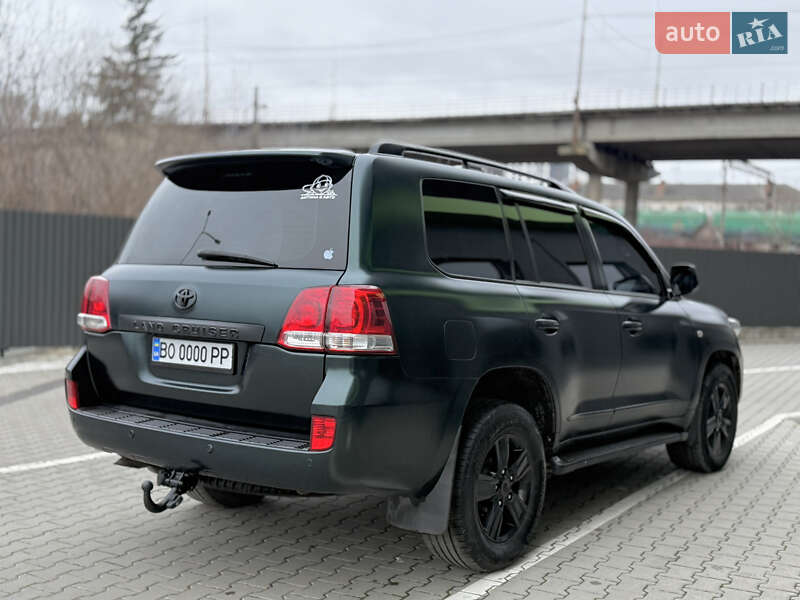 Внедорожник / Кроссовер Toyota Land Cruiser 2008 в Тернополе