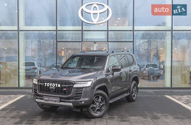 Позашляховик / Кросовер Toyota Land Cruiser 2023 в Дніпрі