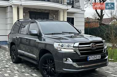 Позашляховик / Кросовер Toyota Land Cruiser 2010 в Мукачевому