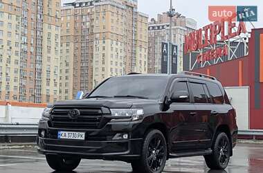 Внедорожник / Кроссовер Toyota Land Cruiser 2019 в Киеве
