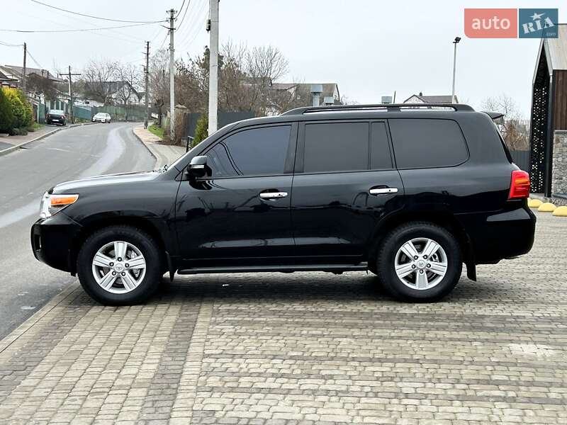 Внедорожник / Кроссовер Toyota Land Cruiser 2012 в Киеве фото 9 Внедорожник / Кроссовер Toyota Land Cruiser 2012 в Киеве