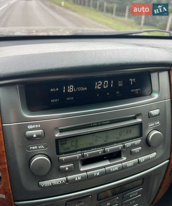 Внедорожник / Кроссовер Toyota Land Cruiser 2006 в Днепре