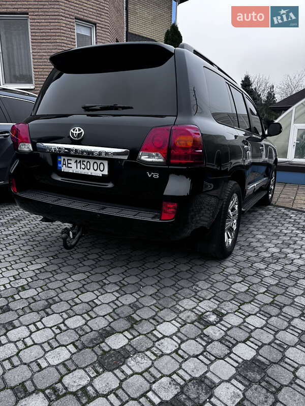 Внедорожник / Кроссовер Toyota Land Cruiser 2012 в Каменском фото 3 Внедорожник / Кроссовер Toyota Land Cruiser 2012 в Каменском