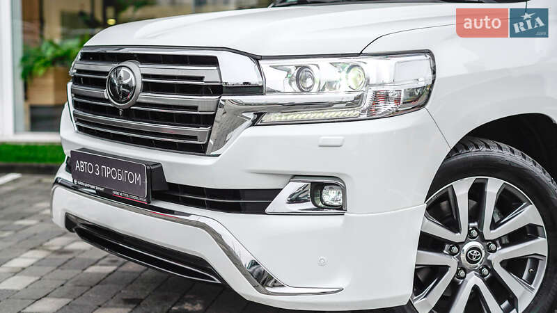 Внедорожник / Кроссовер Toyota Land Cruiser 2016 в Львове фото 13 Внедорожник / Кроссовер Toyota Land Cruiser 2016 в Львове