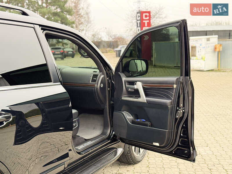 Внедорожник / Кроссовер Toyota Land Cruiser 2020 в Черновцах фото 9 Внедорожник / Кроссовер Toyota Land Cruiser 2020 в Черновцах
