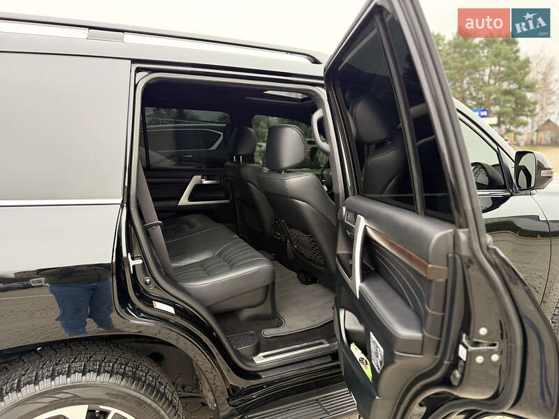 Внедорожник / Кроссовер Toyota Land Cruiser 2020 в Черновцах фото 20 Внедорожник / Кроссовер Toyota Land Cruiser 2020 в Черновцах