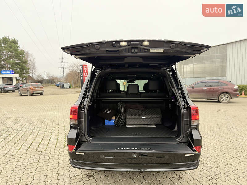 Внедорожник / Кроссовер Toyota Land Cruiser 2020 в Черновцах фото 31 Внедорожник / Кроссовер Toyota Land Cruiser 2020 в Черновцах