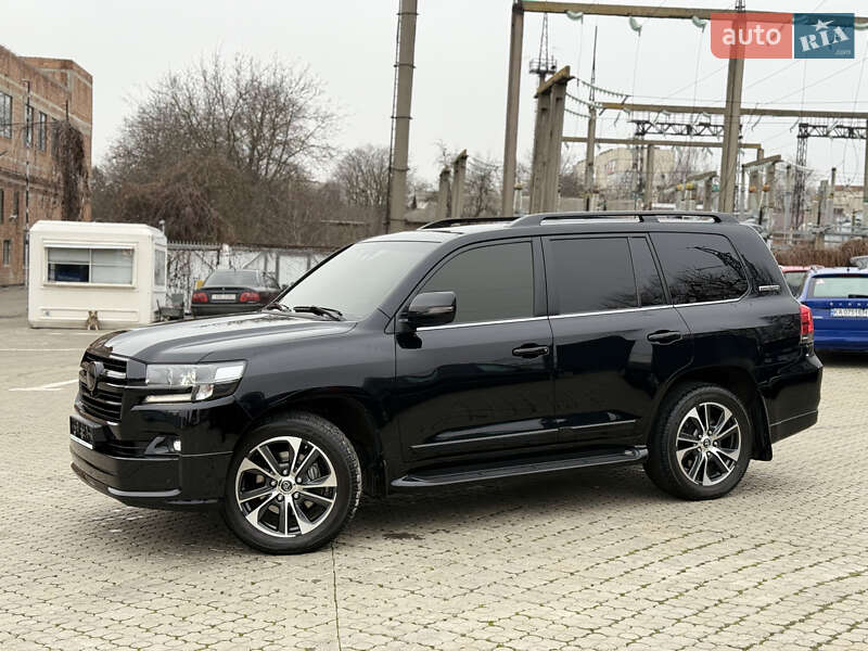Внедорожник / Кроссовер Toyota Land Cruiser 2020 в Черновцах фото 93 Внедорожник / Кроссовер Toyota Land Cruiser 2020 в Черновцах