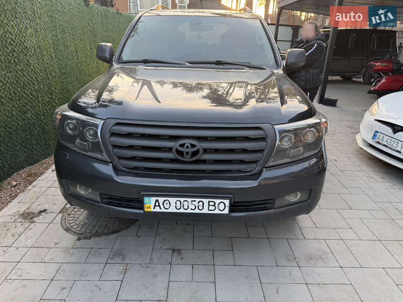 Toyota Land Cruiser 2011 Toyota Land Cruiser 2011