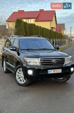 Позашляховик / Кросовер Toyota Land Cruiser 2012 в Калуші