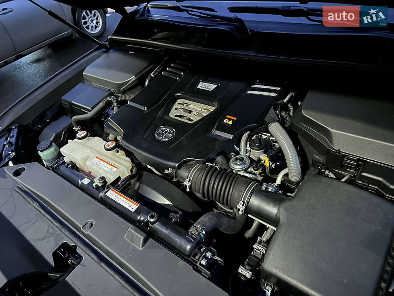 Внедорожник / Кроссовер Toyota Land Cruiser 2022 в Черкассах