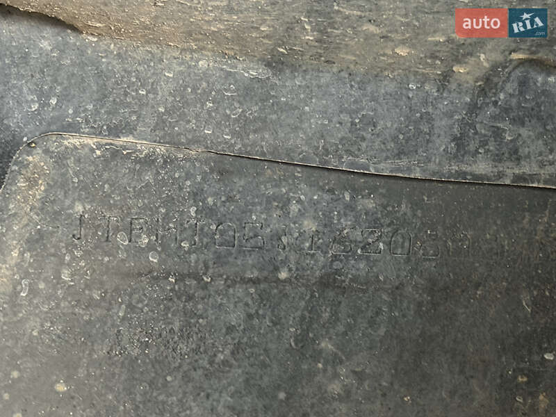 Внедорожник / Кроссовер Toyota Land Cruiser 2005 в Полтаве