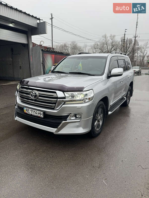 Toyota Land Cruiser 2016