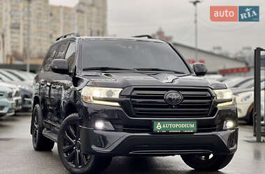 Позашляховик / Кросовер Toyota Land Cruiser 2016 в Києві