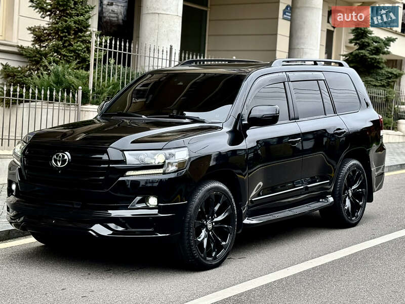 Toyota Land Cruiser 2016