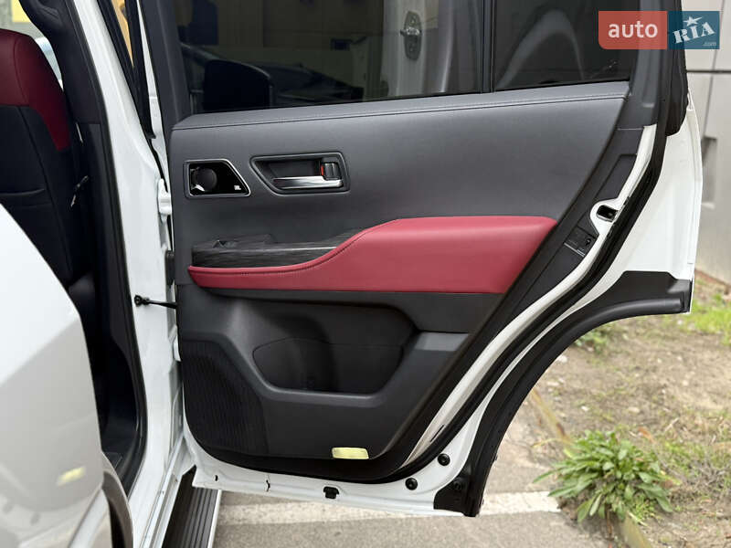 Позашляховик / Кросовер Toyota Land Cruiser 2021 в Києві фото 20 Позашляховик / Кросовер Toyota Land Cruiser 2021 в Києві