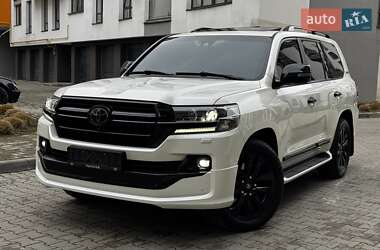 Внедорожник / Кроссовер Toyota Land Cruiser 2018 в Ивано-Франковске