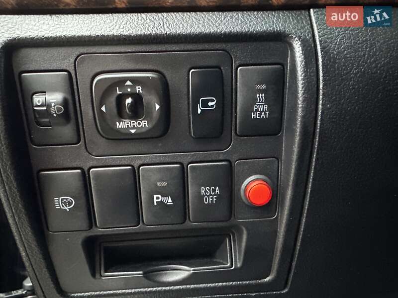 Позашляховик / Кросовер Toyota Land Cruiser 2011 в Одесі