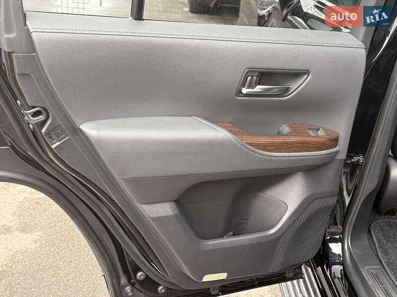 Внедорожник / Кроссовер Toyota Land Cruiser 2021 в Киеве