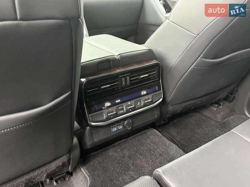 Внедорожник / Кроссовер Toyota Land Cruiser 2021 в Киеве