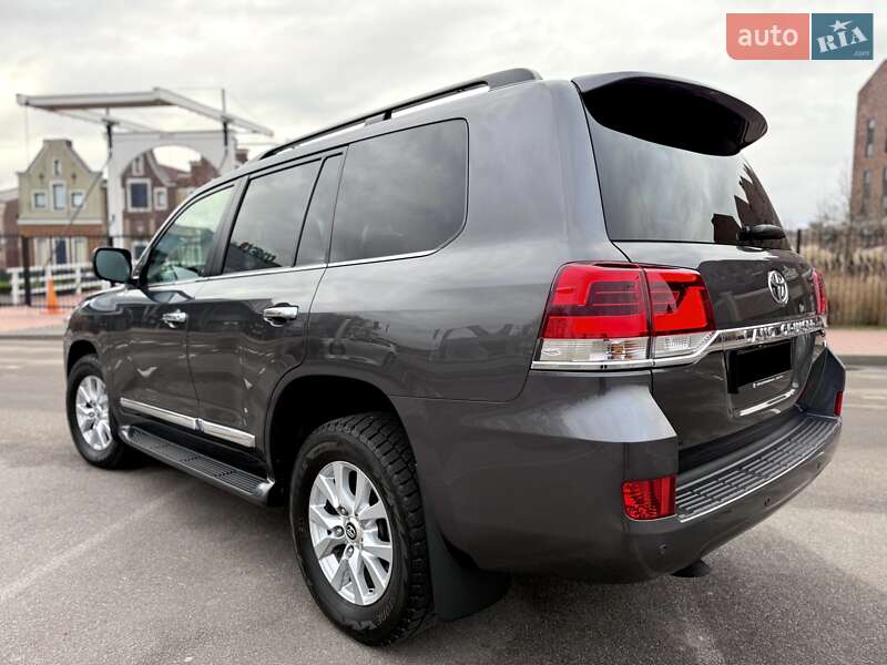 Внедорожник / Кроссовер Toyota Land Cruiser 2020 в Киеве