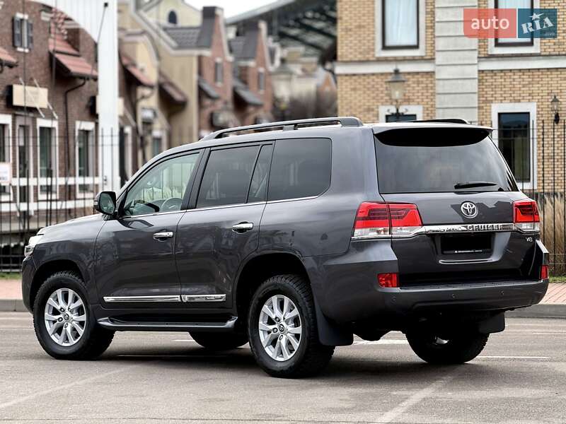 Внедорожник / Кроссовер Toyota Land Cruiser 2020 в Киеве
