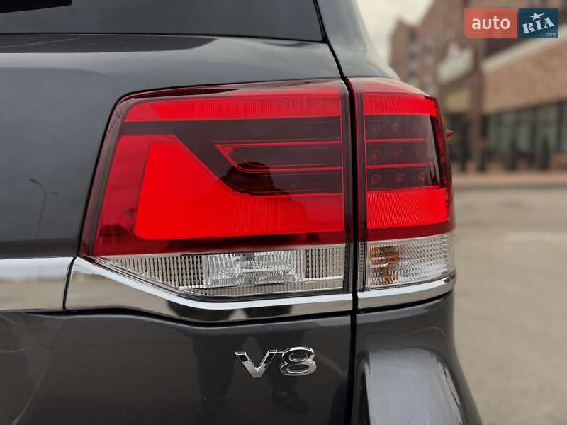 Внедорожник / Кроссовер Toyota Land Cruiser 2020 в Киеве