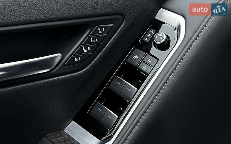 Внедорожник / Кроссовер Toyota Land Cruiser 2022 в Львове