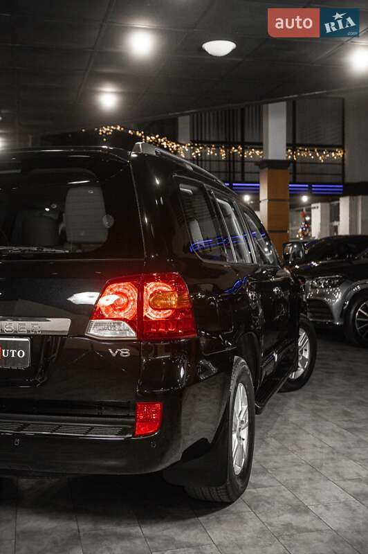 Позашляховик / Кросовер Toyota Land Cruiser 2012 в Одесі фото 14 Позашляховик / Кросовер Toyota Land Cruiser 2012 в Одесі