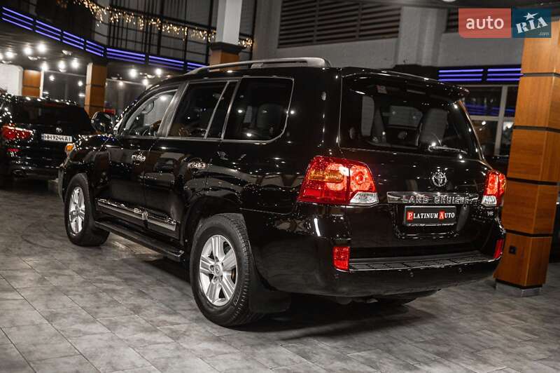 Позашляховик / Кросовер Toyota Land Cruiser 2012 в Одесі фото 17 Позашляховик / Кросовер Toyota Land Cruiser 2012 в Одесі
