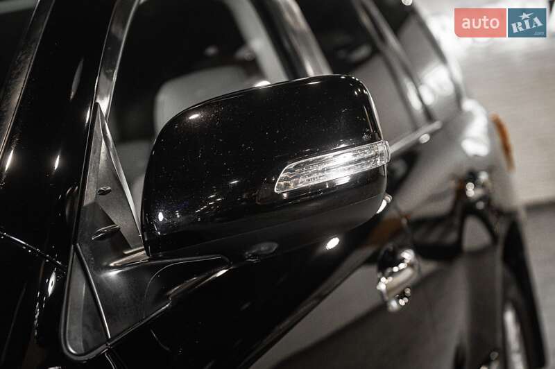 Позашляховик / Кросовер Toyota Land Cruiser 2012 в Одесі фото 58 Позашляховик / Кросовер Toyota Land Cruiser 2012 в Одесі