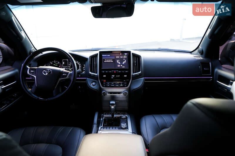 Внедорожник / Кроссовер Toyota Land Cruiser 2020 в Киеве фото 13 Внедорожник / Кроссовер Toyota Land Cruiser 2020 в Киеве