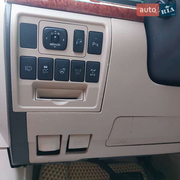 Позашляховик / Кросовер Toyota Land Cruiser 2012 в Рівному фото 20 Позашляховик / Кросовер Toyota Land Cruiser 2012 в Рівному