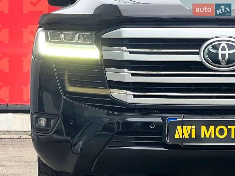 Внедорожник / Кроссовер Toyota Land Cruiser 2021 в Киеве