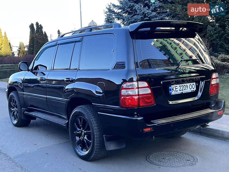 Позашляховик / Кросовер Toyota Land Cruiser 2004 в Дніпрі фото 3 Позашляховик / Кросовер Toyota Land Cruiser 2004 в Дніпрі