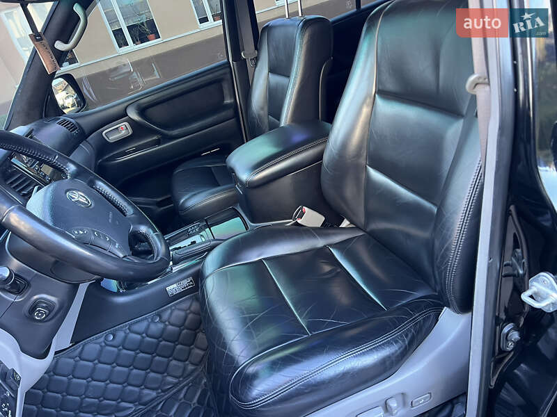 Позашляховик / Кросовер Toyota Land Cruiser 2004 в Дніпрі фото 13 Позашляховик / Кросовер Toyota Land Cruiser 2004 в Дніпрі