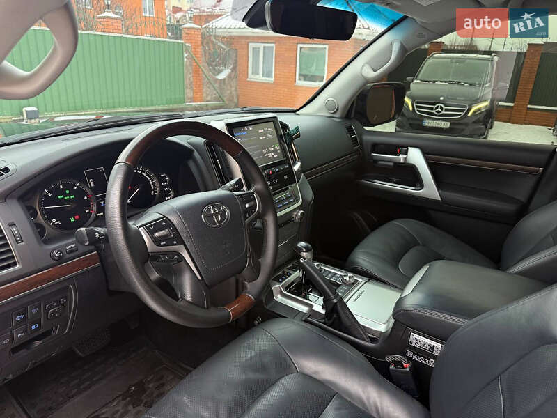 Внедорожник / Кроссовер Toyota Land Cruiser 2016 в Киеве