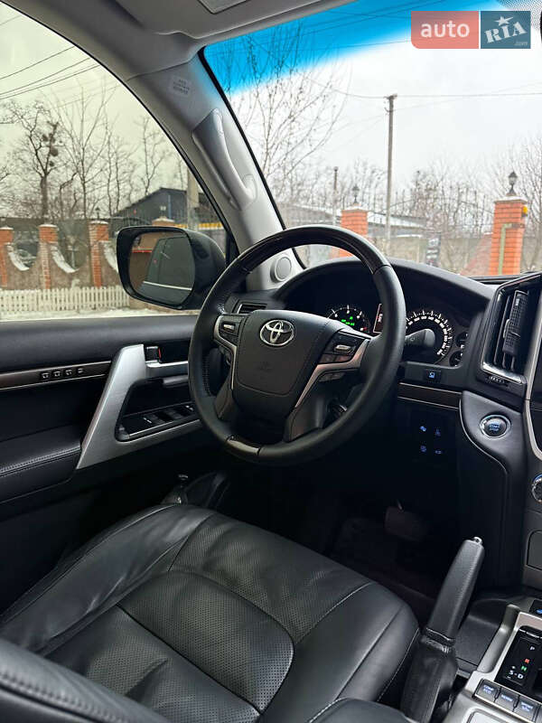 Внедорожник / Кроссовер Toyota Land Cruiser 2016 в Киеве