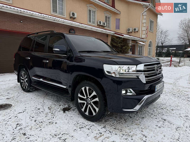 Внедорожник / Кроссовер Toyota Land Cruiser 2016 в Киеве