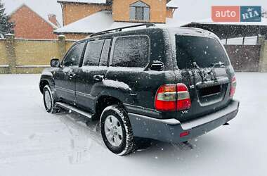 Внедорожник / Кроссовер Toyota Land Cruiser 2006 в Днепре